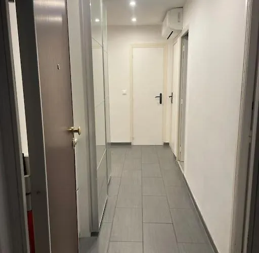 Juan Les Pins 2 Pieces 50m2 Antibes